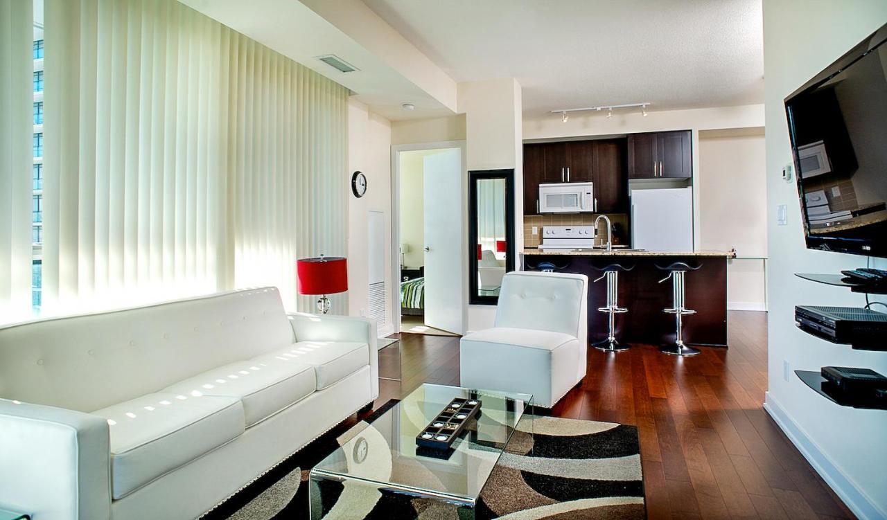Pathway Suites Mississauga Eksteriør billede